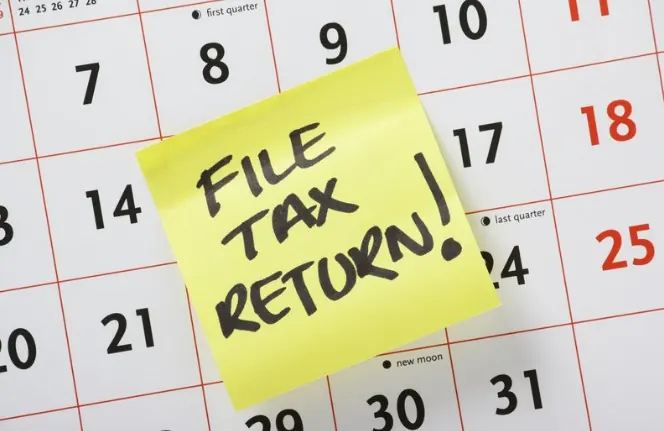 Tax-deadline-photo